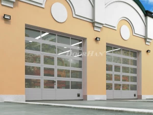 Промышленные секционные ворота DoorHan серии isd01 с остеклением 2500x2500
